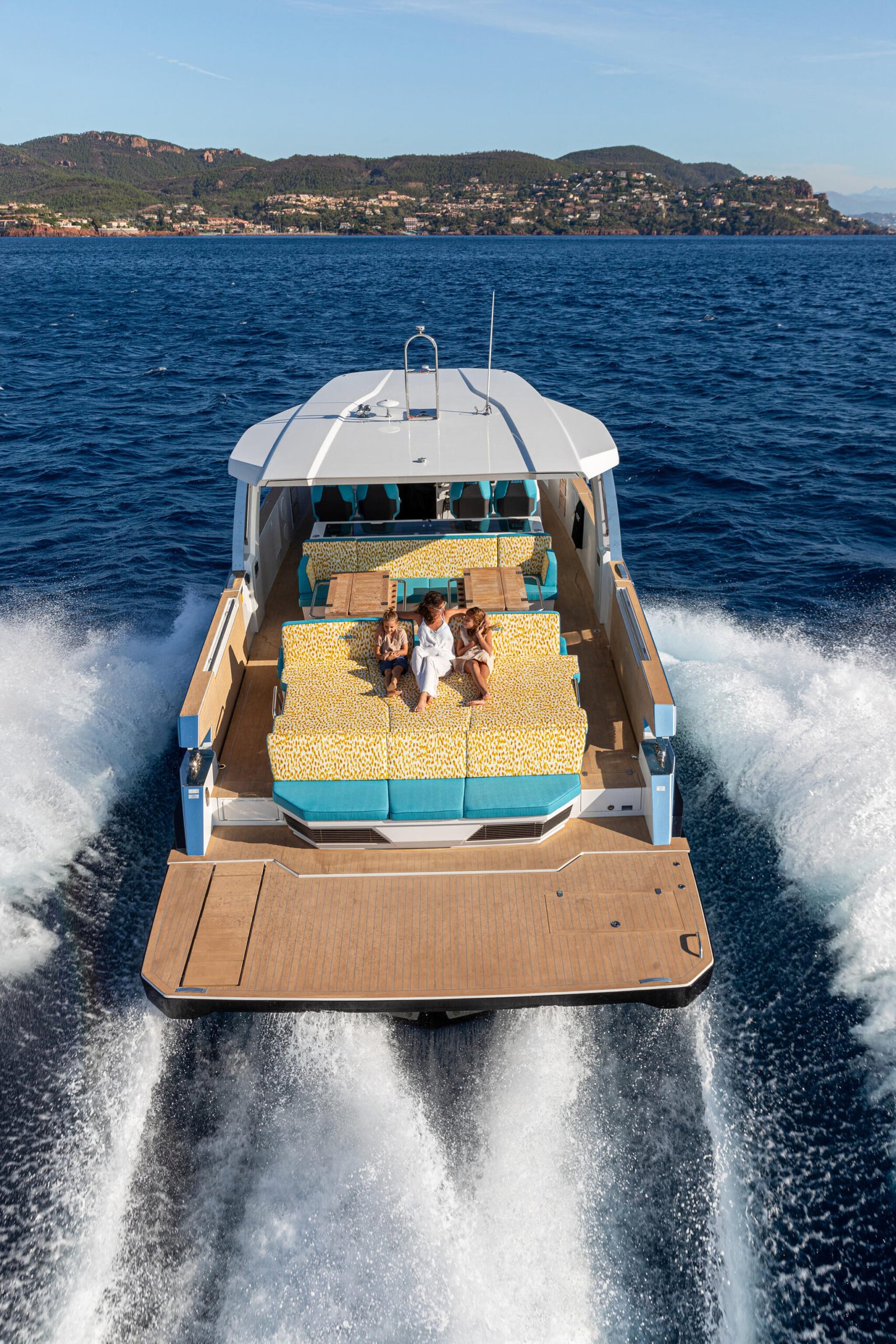 Hydraulic Bathing Platform